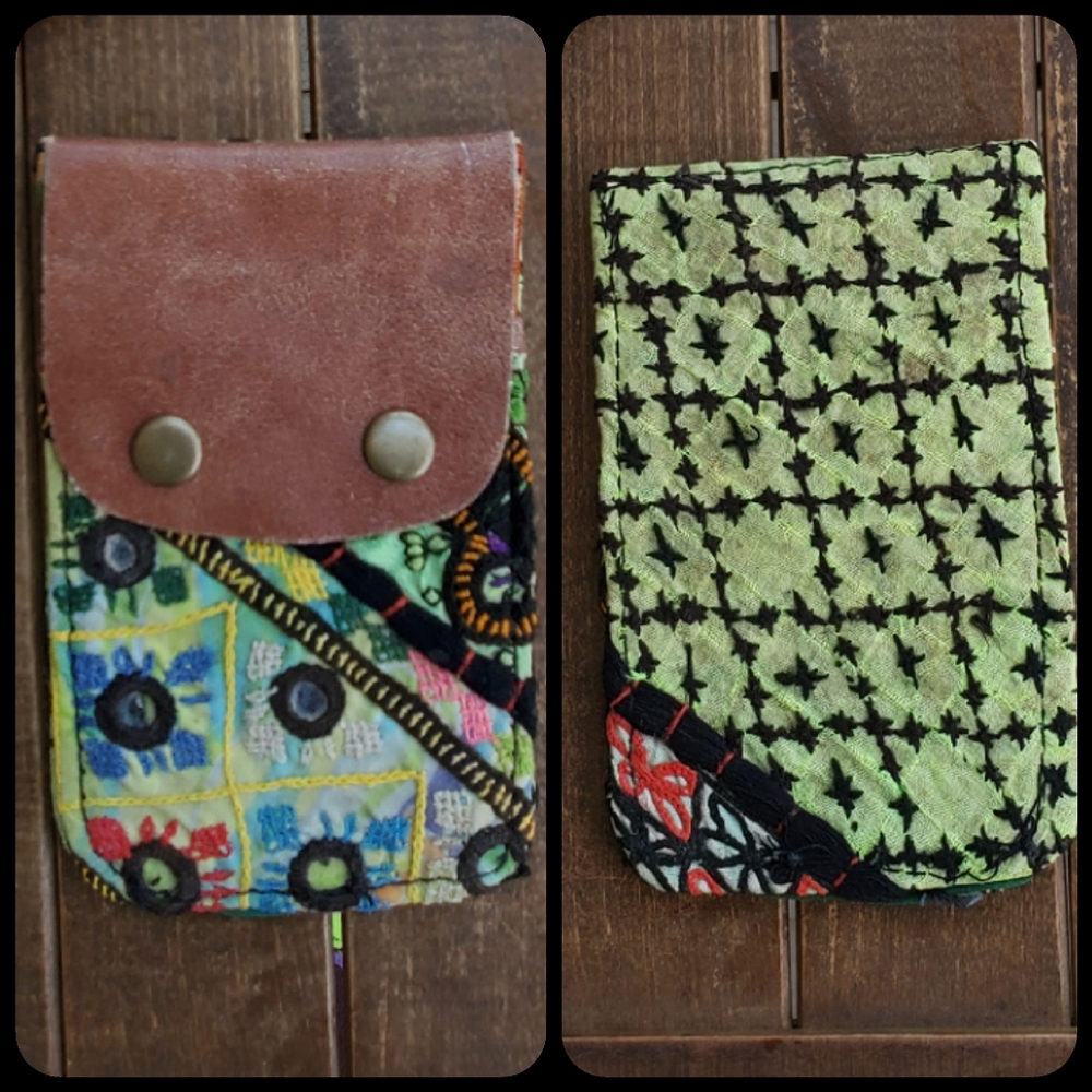 🕺🥂 Free People Boho Embroidered Repurposed vtg banjara hippie Wallet card case